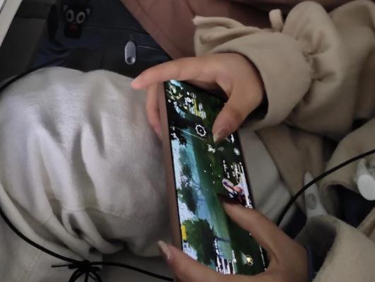 什么赚钱的软件一天可以赚个二三十？一天能提20元以上的软件有哪些？配图