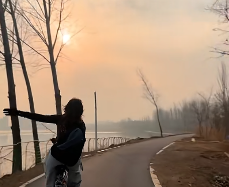 假期在家做什么副业可以赚钱?盘点 8 个适合大学生假期赚钱的副业推荐?配图 假期在家做什么副业可以赚钱?盘点 8 个适合大学生假期赚钱的副业推荐?配图